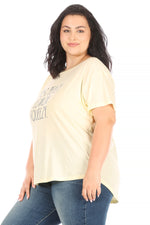 Load image into Gallery viewer, Women&#39;s Plus Size &quot;EASY PEASY LEMON SQUEAZY&quot; Short Sleeve Shirttail Hem T-Shirt - Rae Dunn Wear
